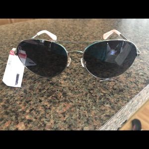 SOLD other site 🌹Last Chance 🌹Kate spade